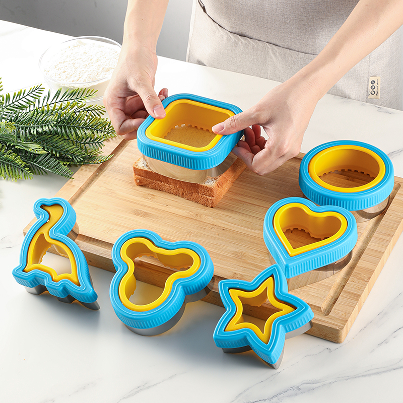 Kitchen Appliances For Baking - Sandwich cutting and sealing machine, biscuit